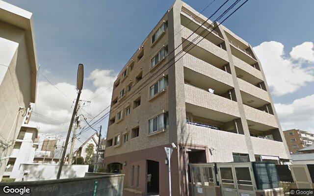 ファーネスト西新六丁目の外観（Googleストリートビュー）
