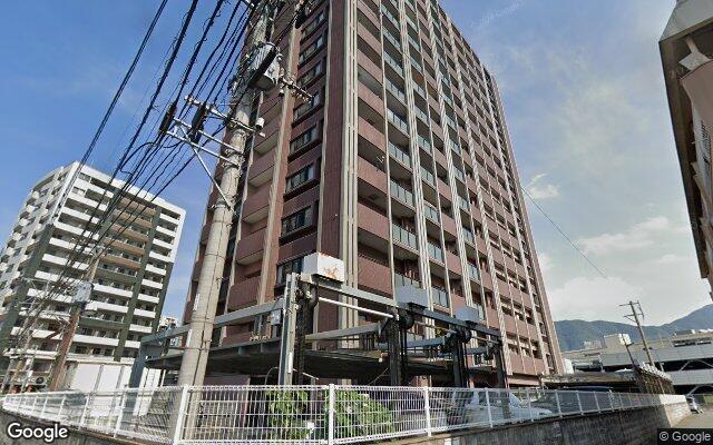 サンライフ中津口の外観（Googleストリートビュー）