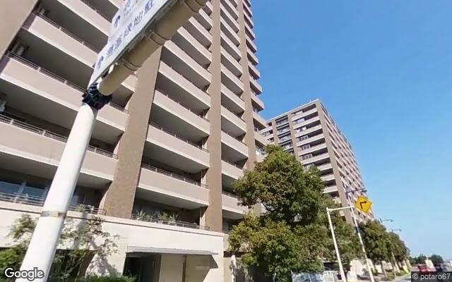 サーパスサンポート高松ベイスクエアの外観（Googleストリートビュー）