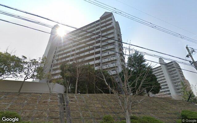 セントラルヒルズF棟の外観（Googleストリートビュー）
