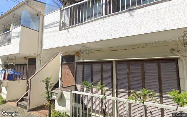 メイツ・ファミリオンの外観（Googleストリートビュー）