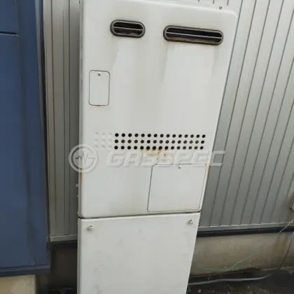 施工前の暖房熱源機（GTH-2434AWX6H）