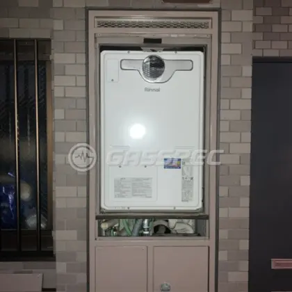 施工後の暖房熱源機（リンナイ RUFH-A2400AT2-3(A)）