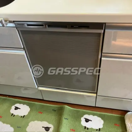 施工後のビルトイン食洗機（パナソニック NP-45MD9S）