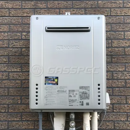 施工後の給湯器（ノーリツ GT-C2072SAW BL）