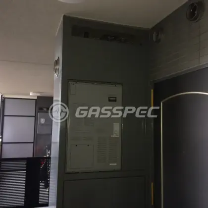 施工前の暖房熱源機（AT-4299ARSSW3Q-H）