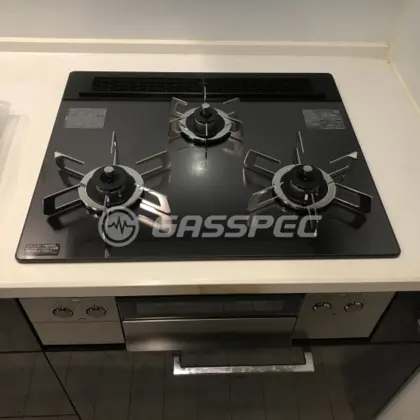 施工後のビルトインガスコンロ（ノーリツ N3WU3PWASQSTESC）