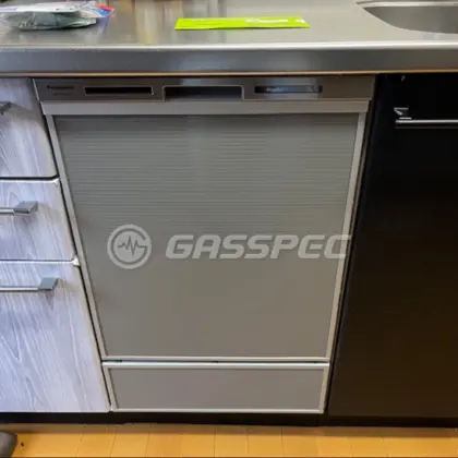 施工後のビルトイン食洗機（パナソニック NP-45MD9S）