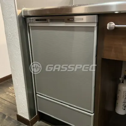 施工後のビルトイン食洗機（パナソニック NP-45MD9S）
