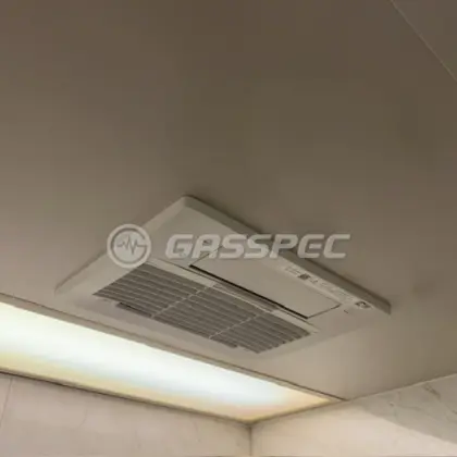 施工後の浴室乾燥機（リンナイ RBH-C3302K3P）