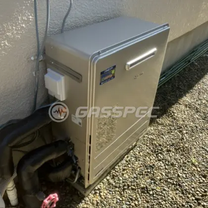 施工後の給湯器（パロマ FH-2023FAR）