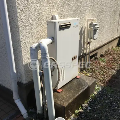 施工前の給湯器（GFK-1600A）