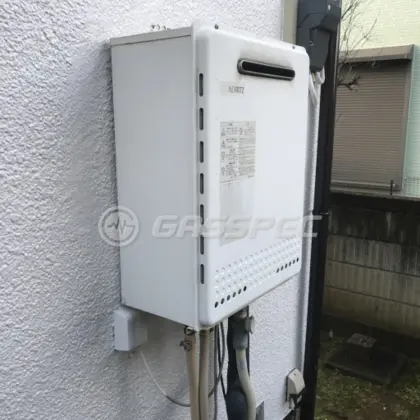施工前の給湯器（GT-2428SAWX）