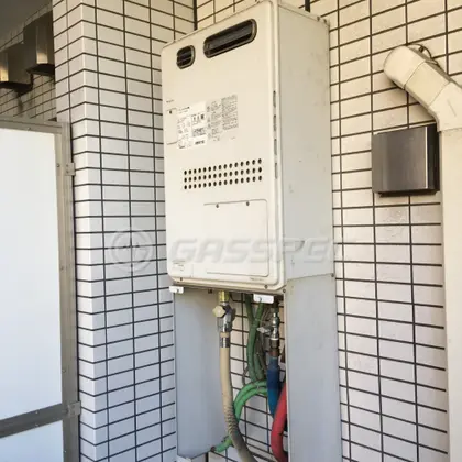 施工前の暖房熱源機（GTH-1617SAWX3H）