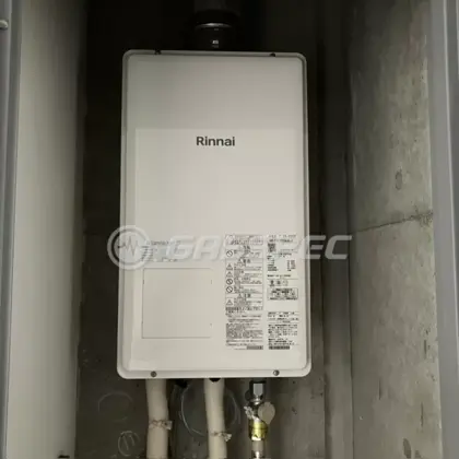 施工後の給湯器（リンナイ RUX-V1615SFFUA(A)-E）