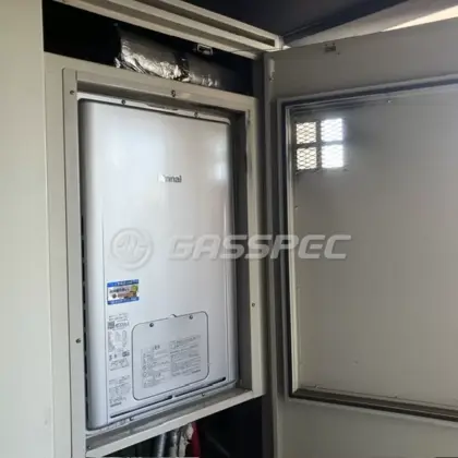 施工後の暖房熱源機（リンナイ RUFH-E2407SAU2-3(A)）