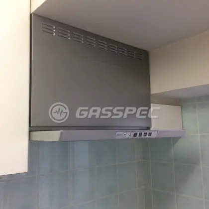 施工後のレンジフード（リンナイ LGR-3R-AP751SV）