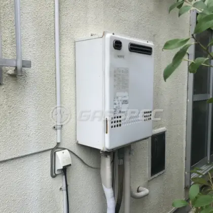 施工前の給湯器（GT-2427SAWX）