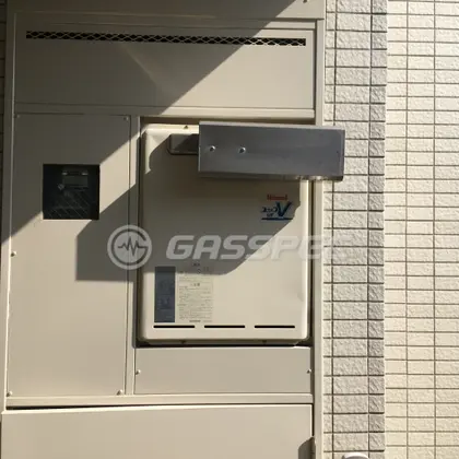施工前の給湯器（RUF-V2005SAA）