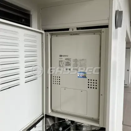施工後の暖房熱源機（ノーリツ GTH-2454AW3H-H BL）