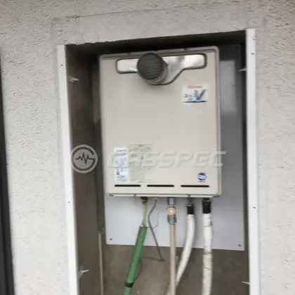 施工前の給湯器（RUF-V1615SAT）