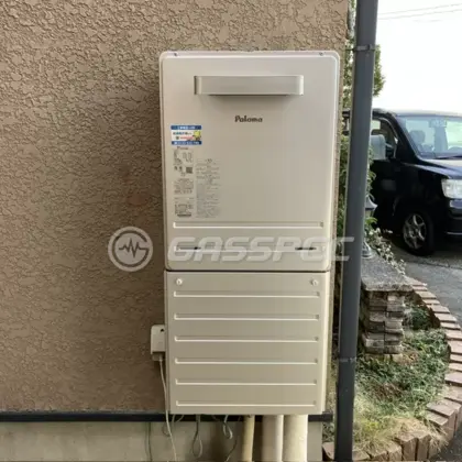 施工後の給湯器（パロマ FH-2423SAW）