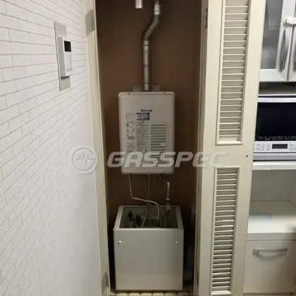施工後の給湯器（リンナイ RUX-V1615SWFA(B)-E）