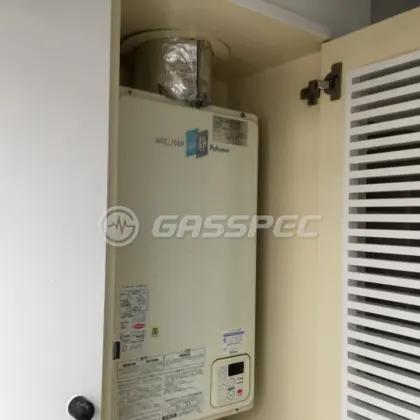 施工前の給湯器（PH-16CWQT）