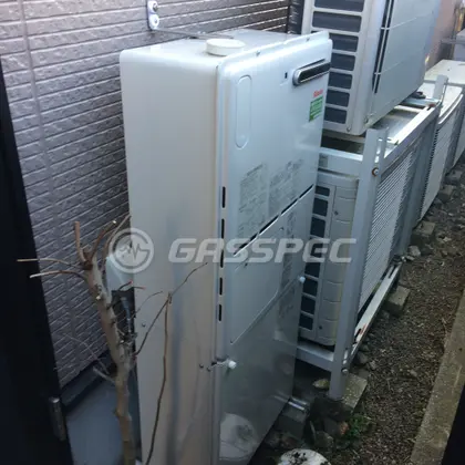 施工後の暖房熱源機（リンナイ RH-101W2-1(A)）
