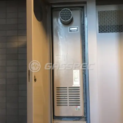 施工前の暖房熱源機（AT-4299ACSAW3Q-C）