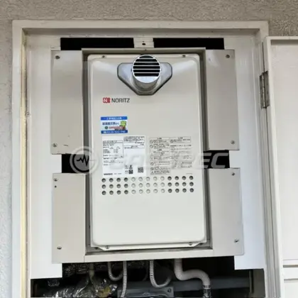 施工後の給湯器（ノーリツ GQ-1627AWX-T-DX BL）