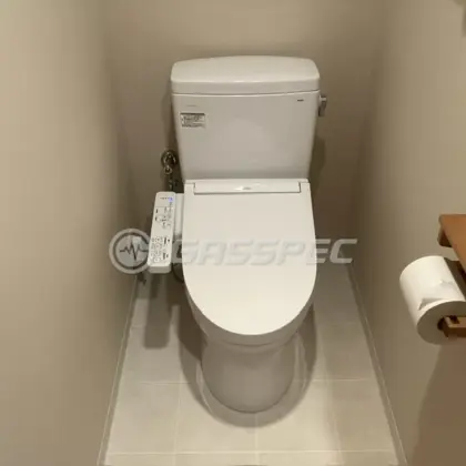 施工後のトイレ（TOTO CS232BP#NW1）