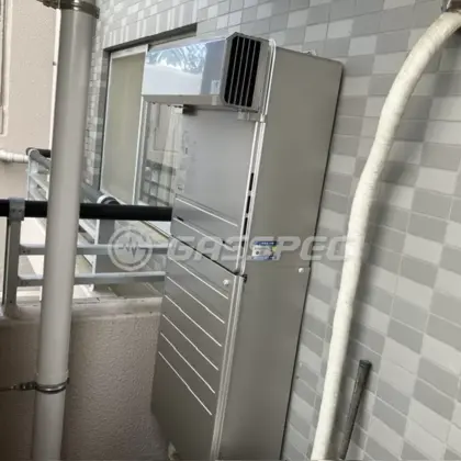 施工後の給湯器（パロマ FH-2423SAW）