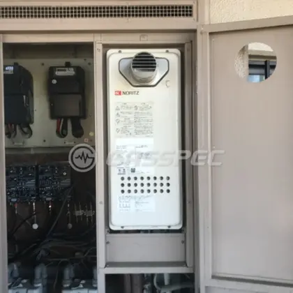施工前の給湯器（GQ-1628AWX-T）