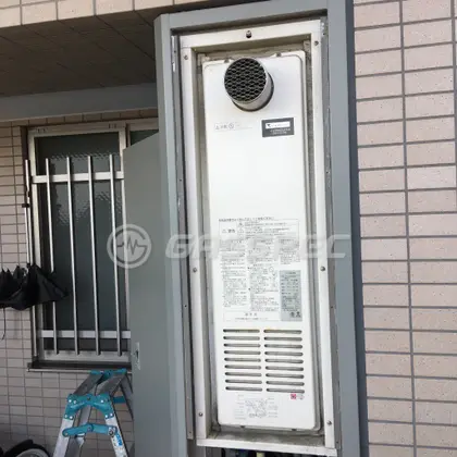 施工前の暖房熱源機（AT-4299ACSAW3Q）