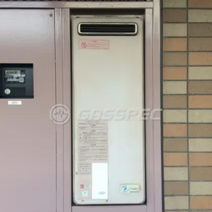 施工前の給湯器（OURB-2051SAQ）