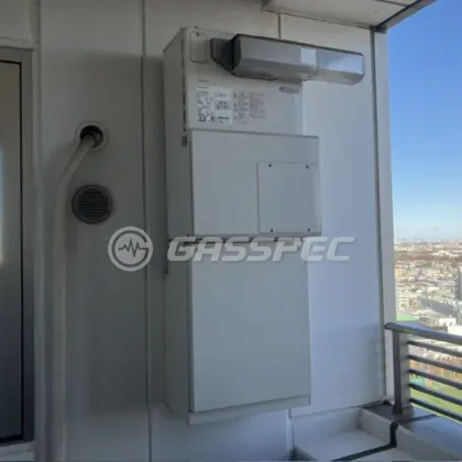 施工前の暖房熱源機（GTH-C2440AWX6H-L）