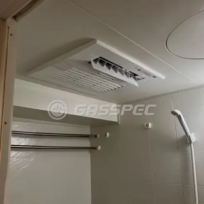 施工後の浴室乾燥機（リンナイ RBH-C4102K2P）