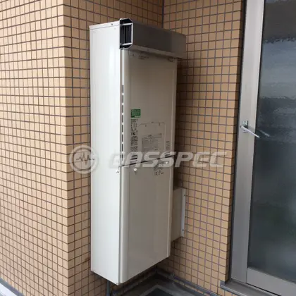 施工後の暖房熱源機（リンナイ RUFH-E2405AA2-3(A)）
