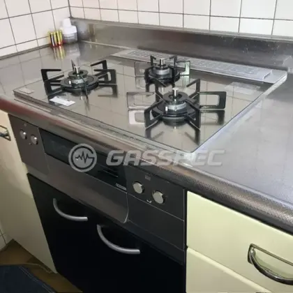 施工後のビルトインガスコンロ（ノーリツ N3WU3PWASKSTEC）
