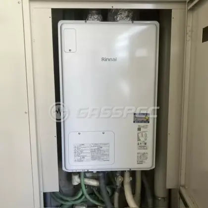 施工後の暖房熱源機（リンナイ RUFH-A2400AFF2-3(A)）