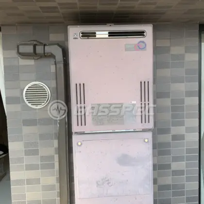 施工前の給湯器（GX-240AW）