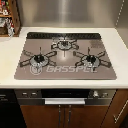 施工後のビルトインガスコンロ（リンナイ RHS31W42J2RSTW）