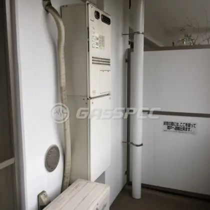 施工前の給湯器（GTH-2413AWXH）