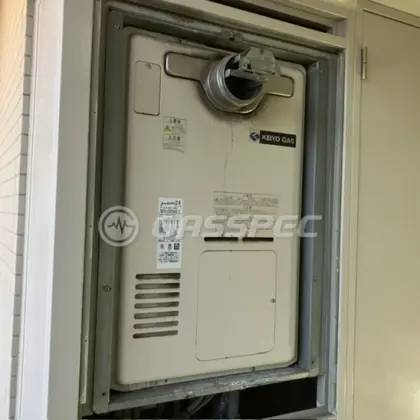 施工前の暖房熱源機（RUFH-V2400AA2-3）