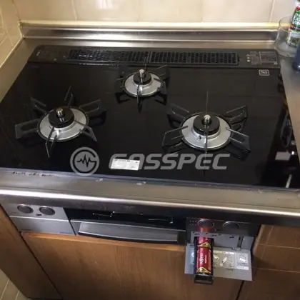 施工後のビルトインガスコンロ（リンナイ RHS71W17G11R-STW）