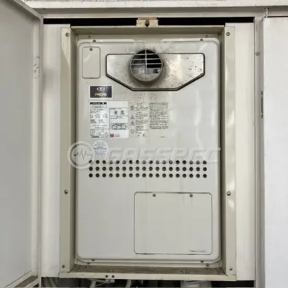施工前の給湯器（GTH-2413AWXD-T）