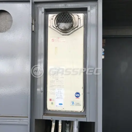 交換前の給湯器（ガスター OURB-1651SAQ-T）