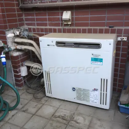 施工前の給湯器（GX-204AR）