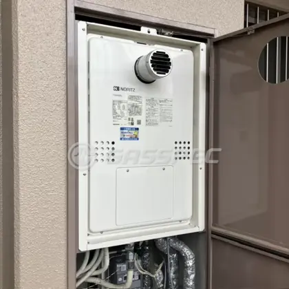 施工後の暖房熱源機（ノーリツ GTH-2454AW3H-T BL）